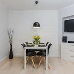 Imperial Apartments - Marina